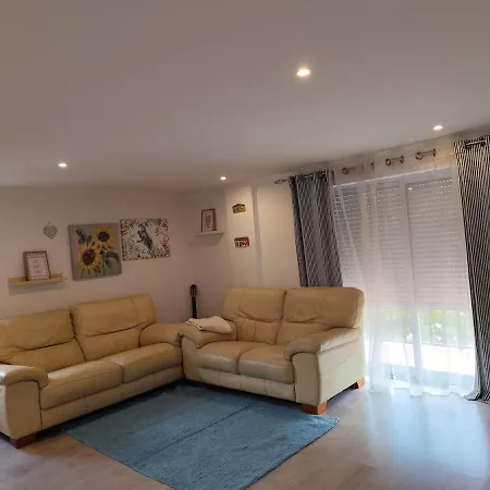 In - Close To Beaches And Mountains! *