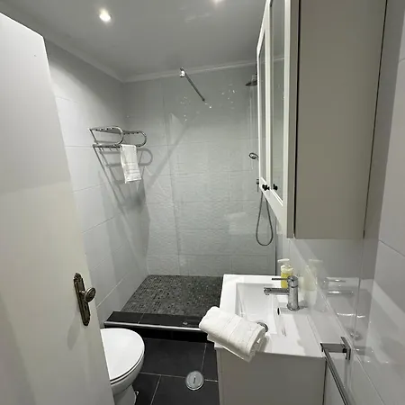 Апартаменты In - Close To Beaches And Mountains! Палмела