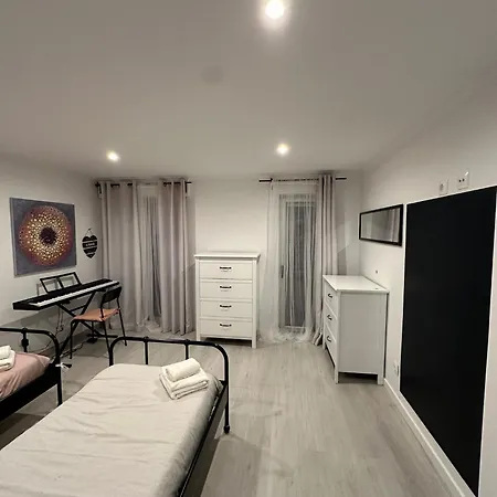 Апартаменты In - Close To Beaches And Mountains! Палмела