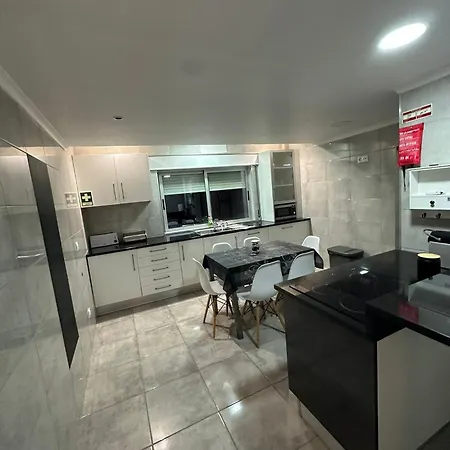 Apartment In - Close To Beaches And Mountains! *